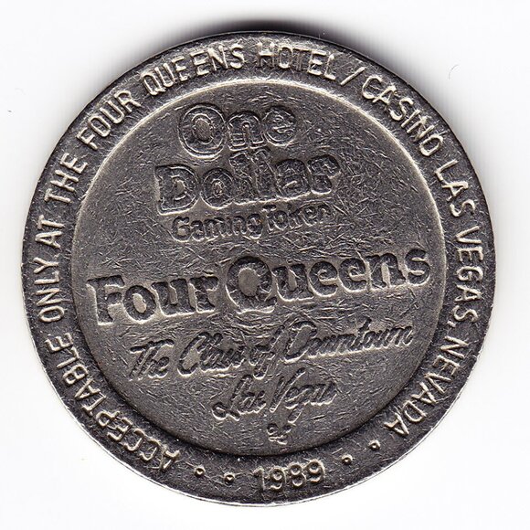 1989 Four Queens Hotel & Casino Las Vegas $1 Gaming Token (b18) - Picture 1 of 2